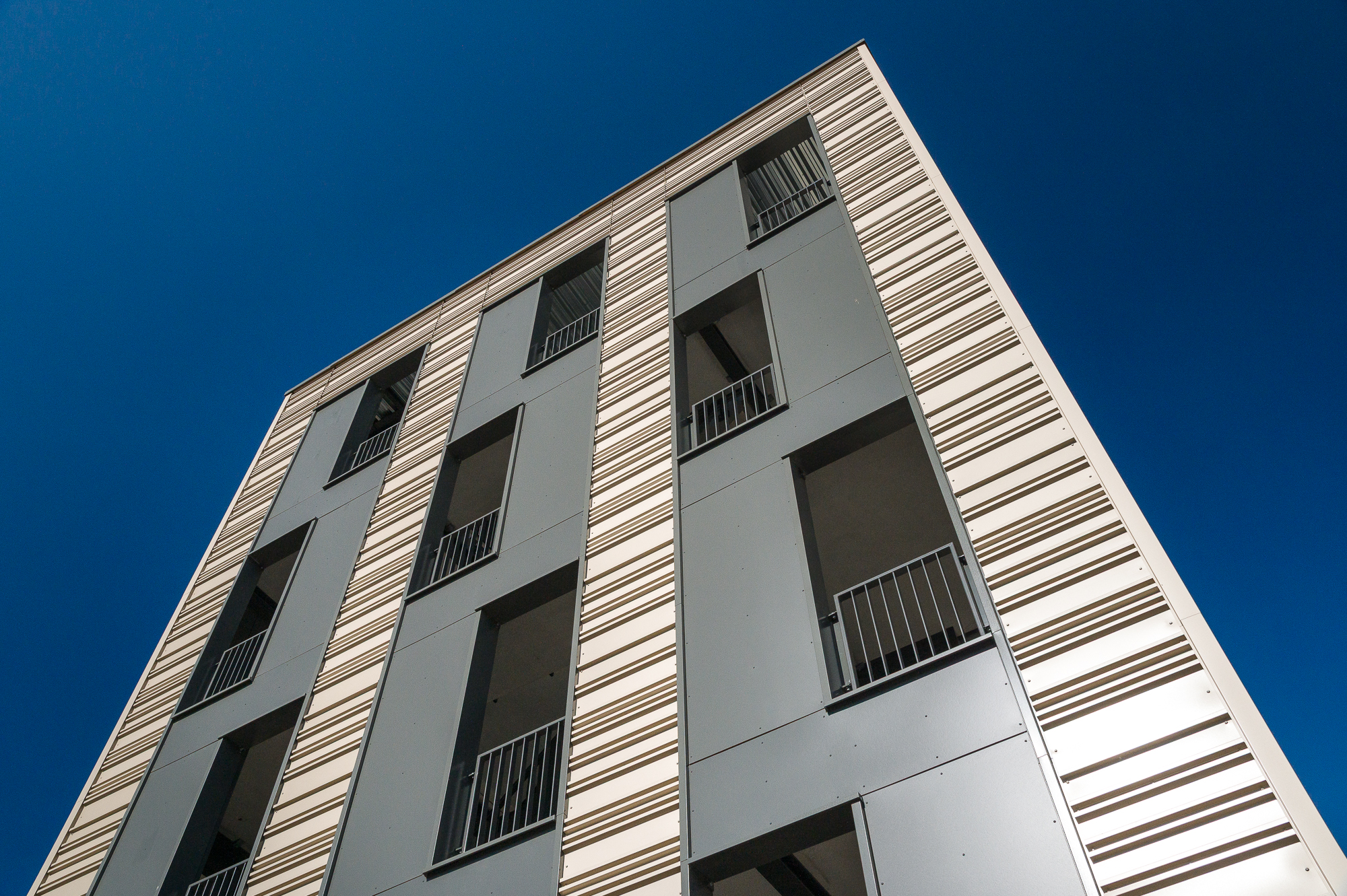 De film: Flexwoningen die lijken op luxe appartementen!